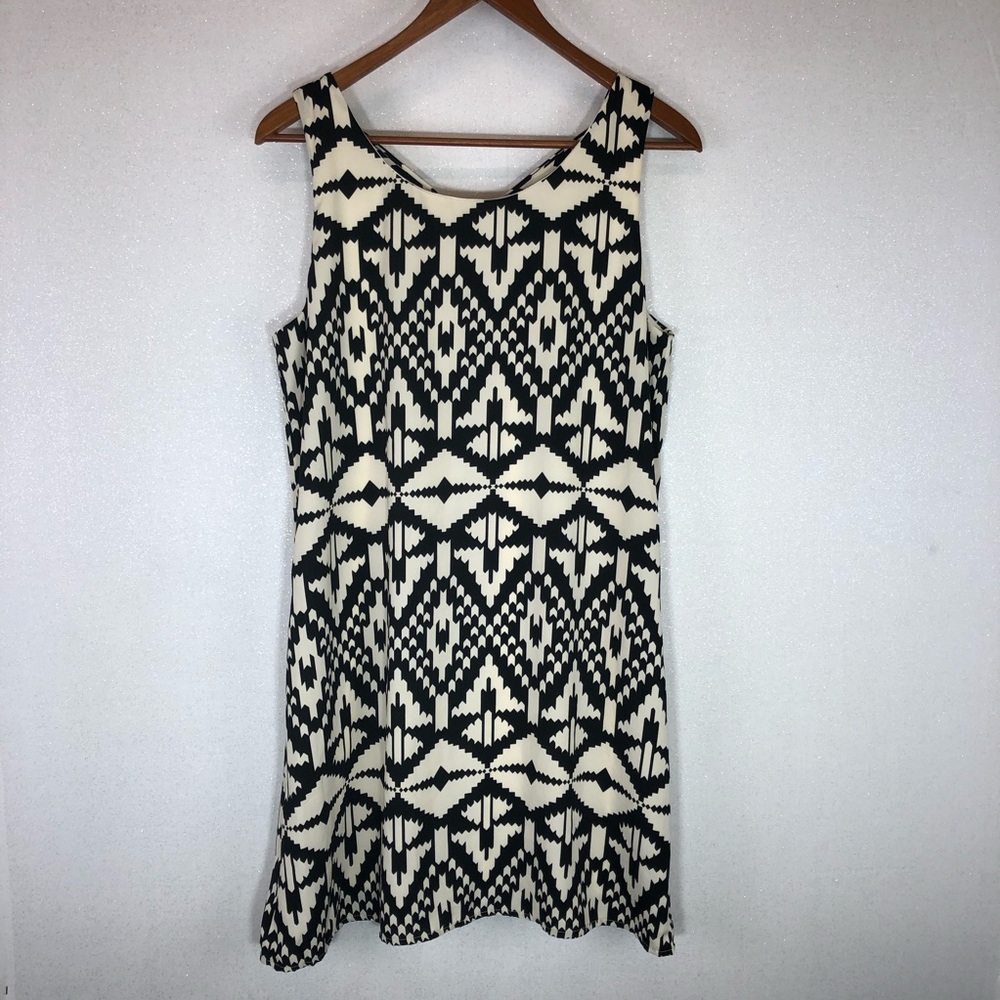 Francescas Bird Cage Geometric Tribal Zipper Dress